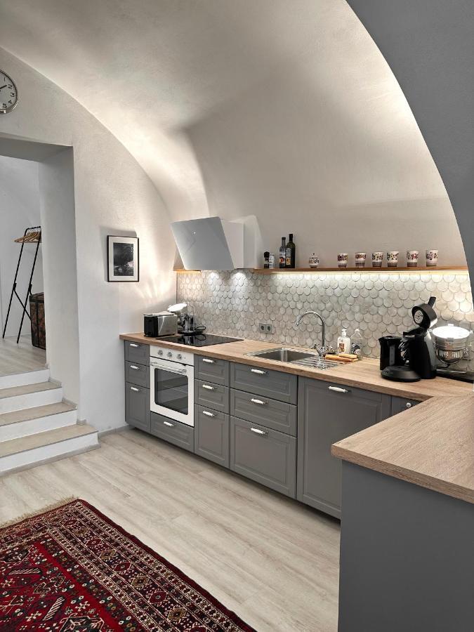 Ferienwohnung Altes Salzgewoelbe Badgasse Gmunden Exterior foto